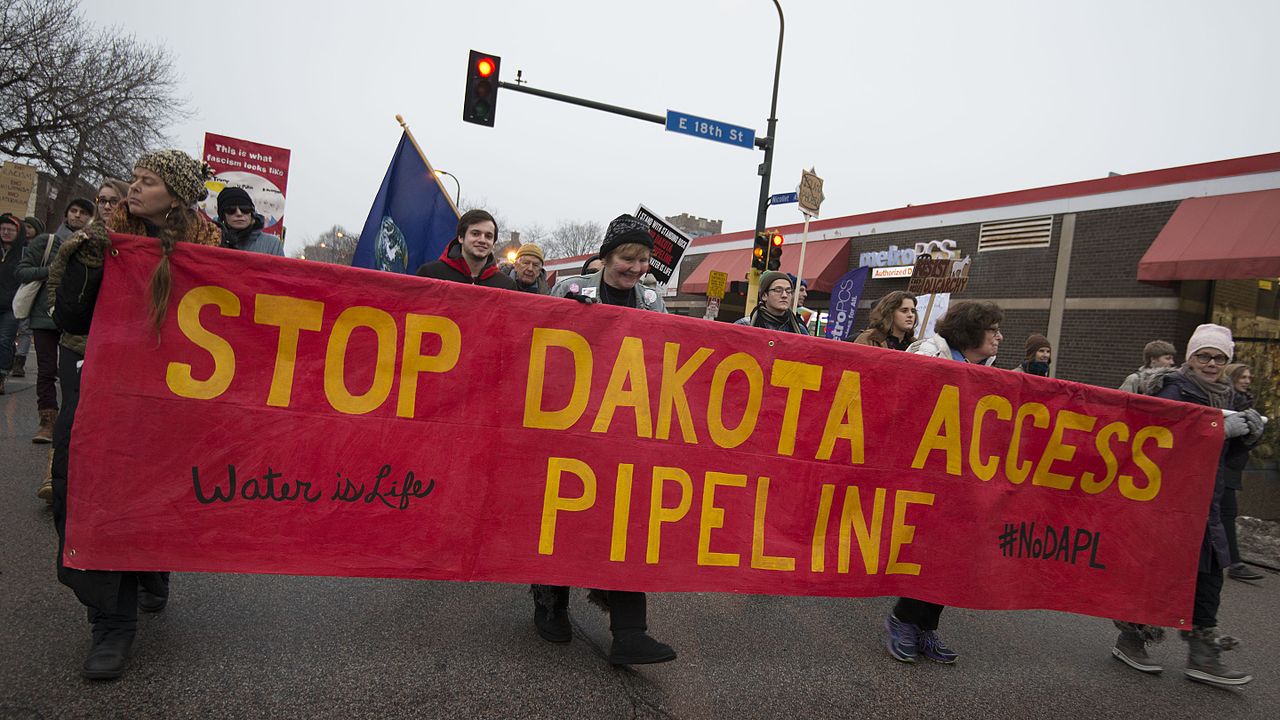 Manifestants contre Donald Trump pour le Dakota Access Pipeline