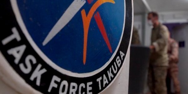 Image:SAHEL : Les belles lettres de la guerre française